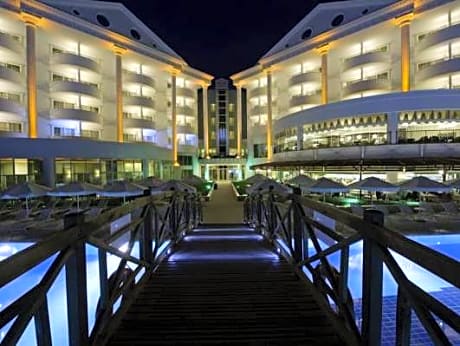 Roma Beach Resort & SPA