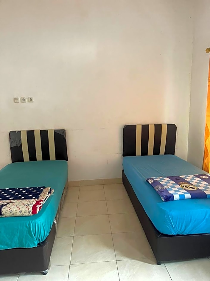 OYO 92502 Penginapan Rokan Permai Syariah