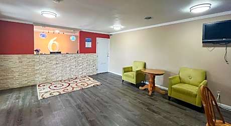 Econo Lodge
