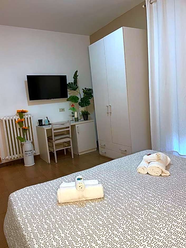 Anna Guest House