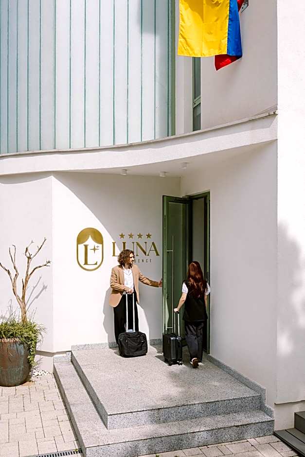 Luna Residence Villa