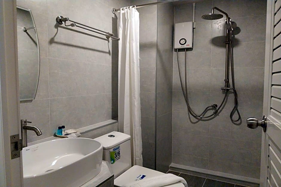 Ployburi Boutique Hotel