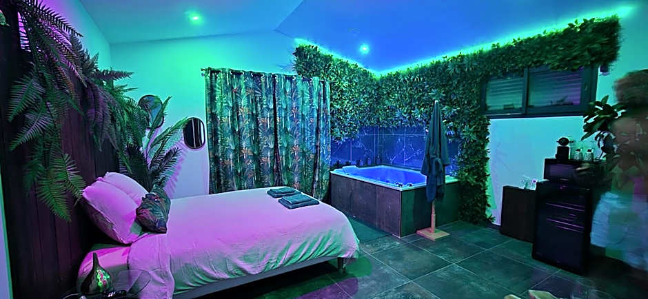 La Jungle Room