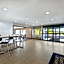 Days Inn & Suites by Wyndham Kansas City South