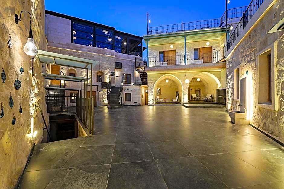 The Niche Cave Hotel