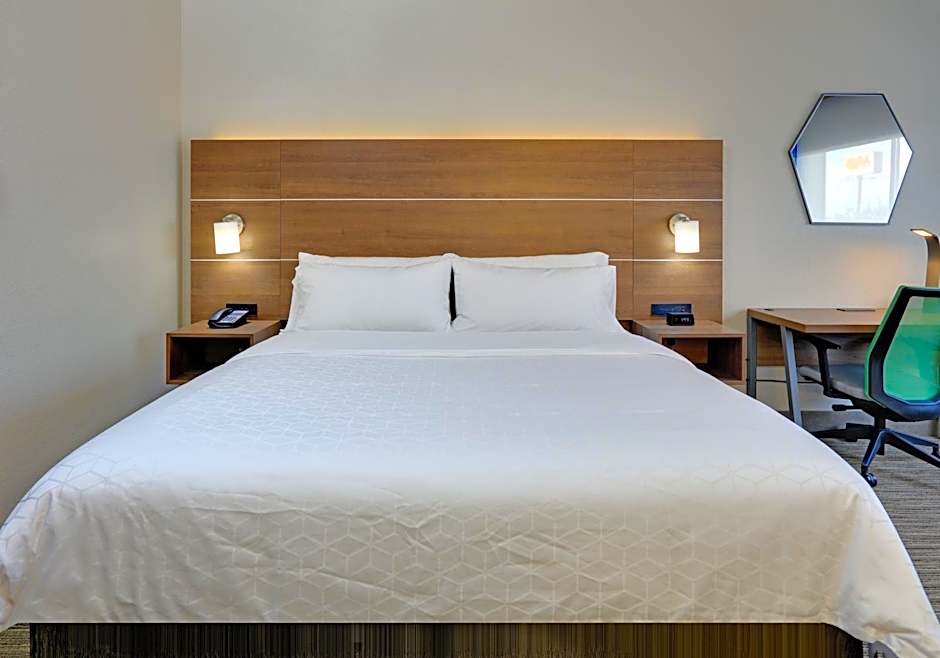 Holiday Inn Express & Suites Austin - Round Rock By IHG