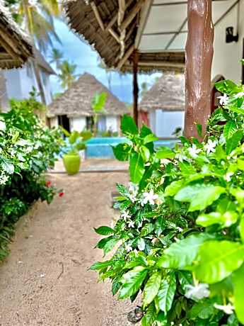 Double Room with Balcony and Garden View