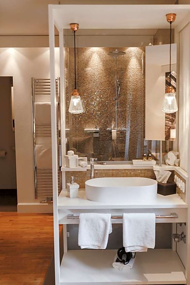 Villa Mittermeier, Hotellerie und Restauration