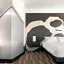 Kimpton La Peer Hotel By IHG