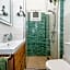Acacia Private Rooms & Studios