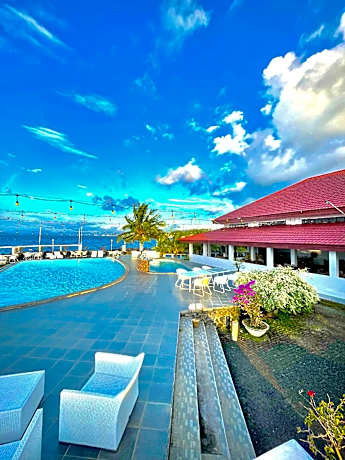 Corallica Dive Resort