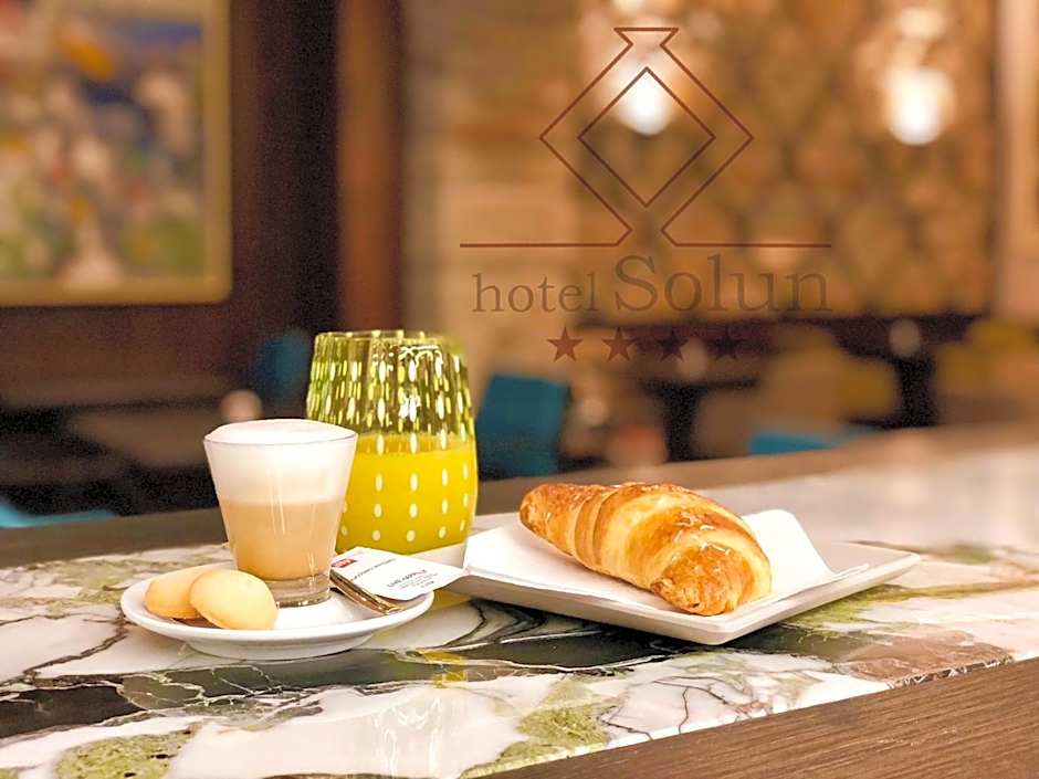 HOTEL SOLUN