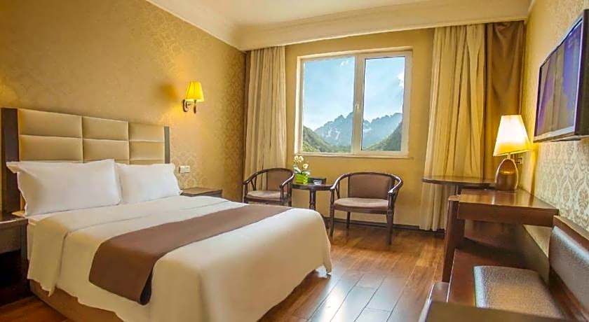 Anshan Camilla Business Hotel