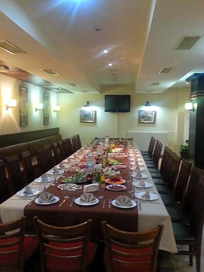 Winslow Infinity Aparthotel