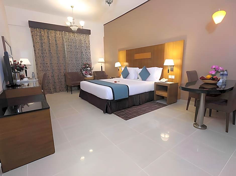 City Tower Hotel