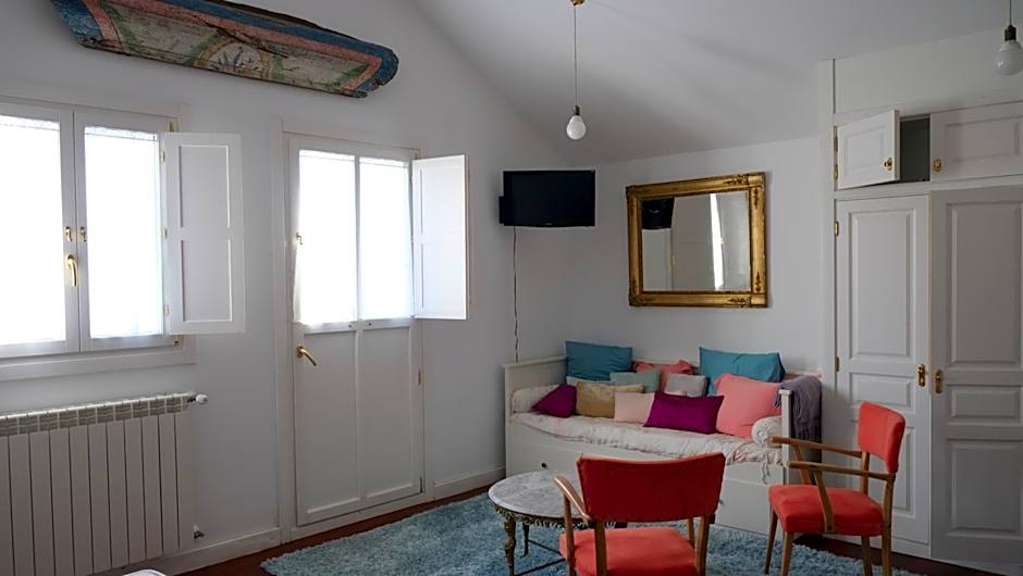 HOTEL LA CASA DE LAS CAMELIAS