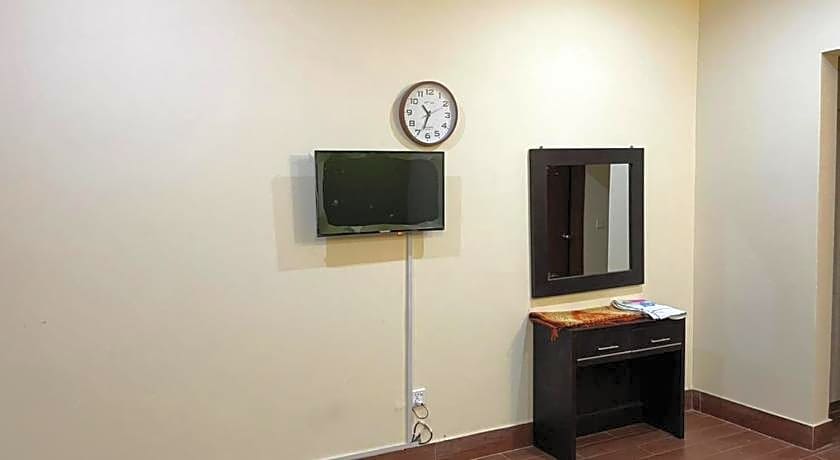 Hotel Executive Lodge