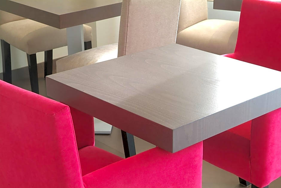 Le Petit Boutique Hotel