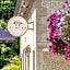Stirling All Suites Hotel