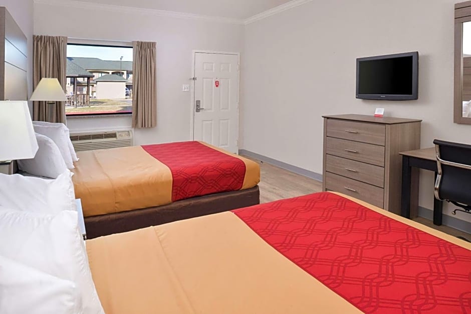 Econo Lodge Inn & Suites Port Arthur near Sabine Pass