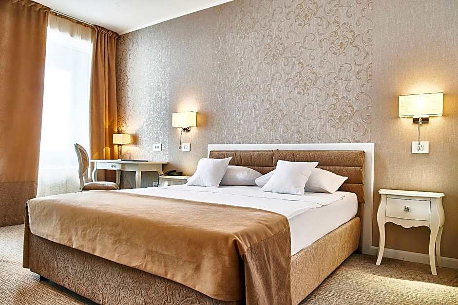 Continental Forum Arad