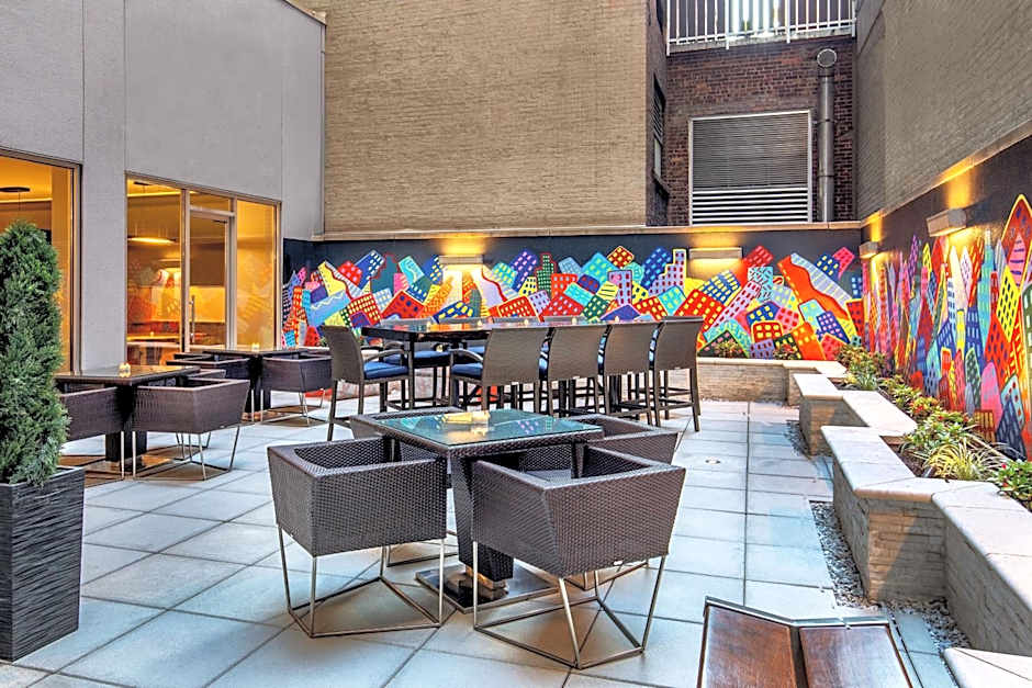 Courtyard by Marriott New York Manhattan/Times Square West