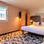 B&B HOTEL Versailles Le Chesnay