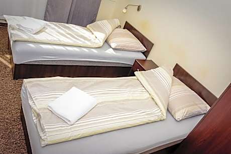 Triple Room with Bathroom