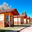 Mountain Ridge Cabins & Lodging Between Bryce and Zion National Park