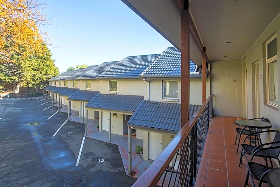 Elphin Motel & Serviced Apartments