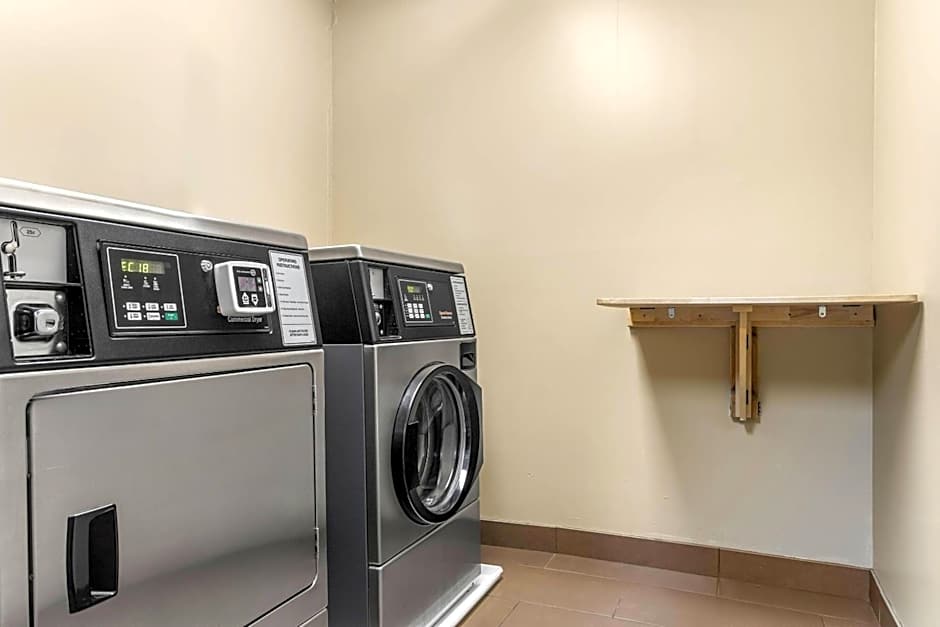 Comfort Suites Mount Vernon