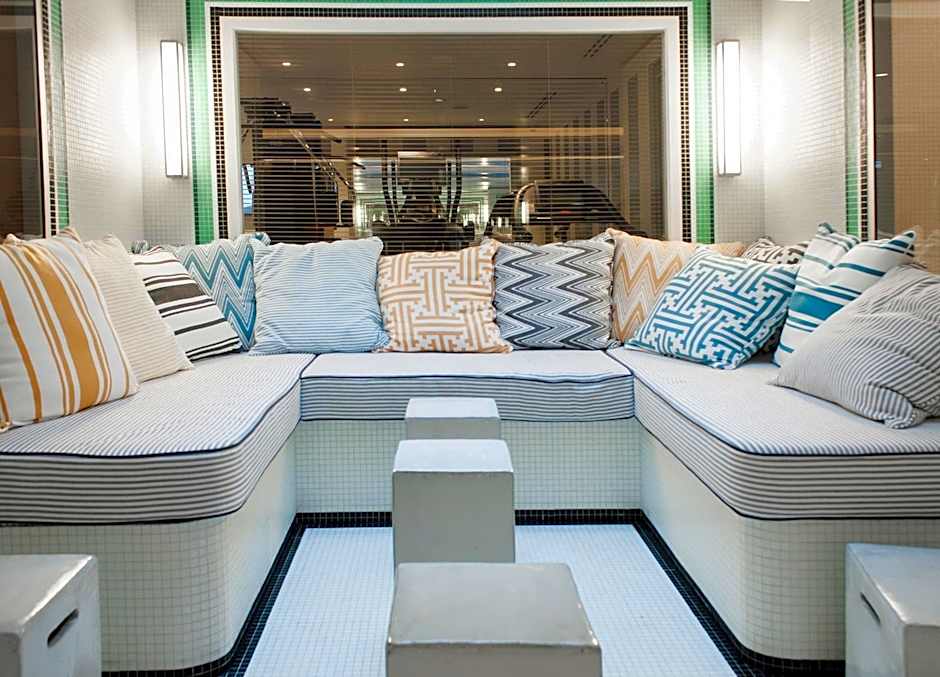 Hôtel Eiffel Blomet