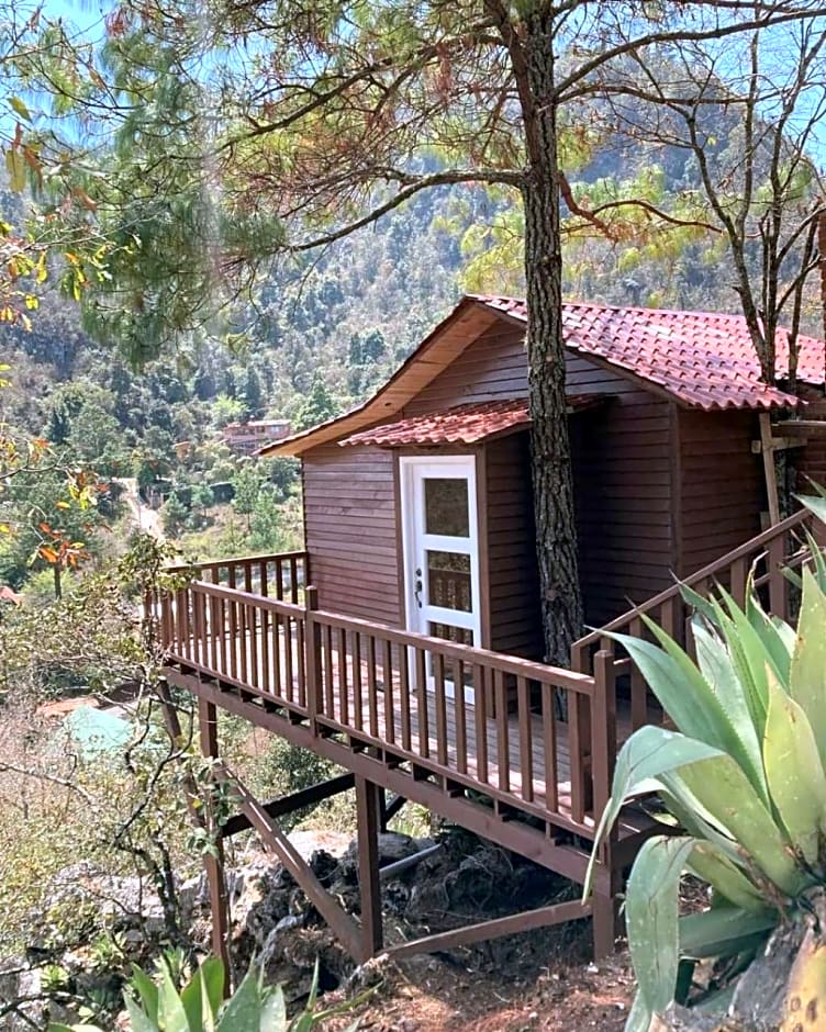 HOTEL LA CABAÑA DEL BOSQUE