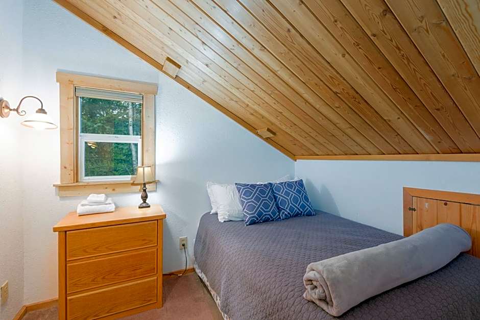 Hope's Hideaway, LLC