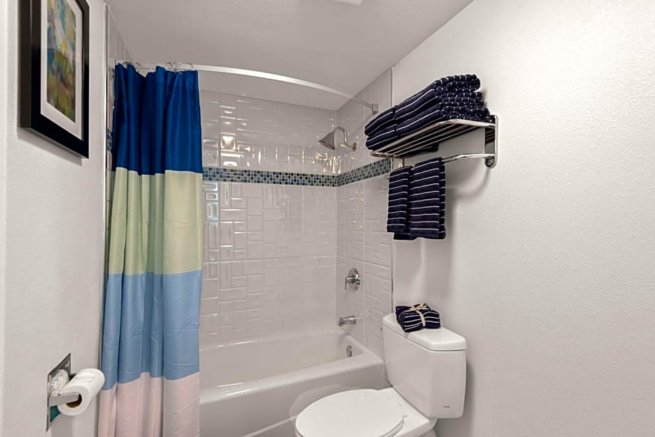 Best Western Plus Manhattan Beach Hotel