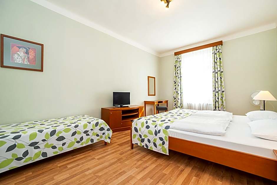 Hotel Orion