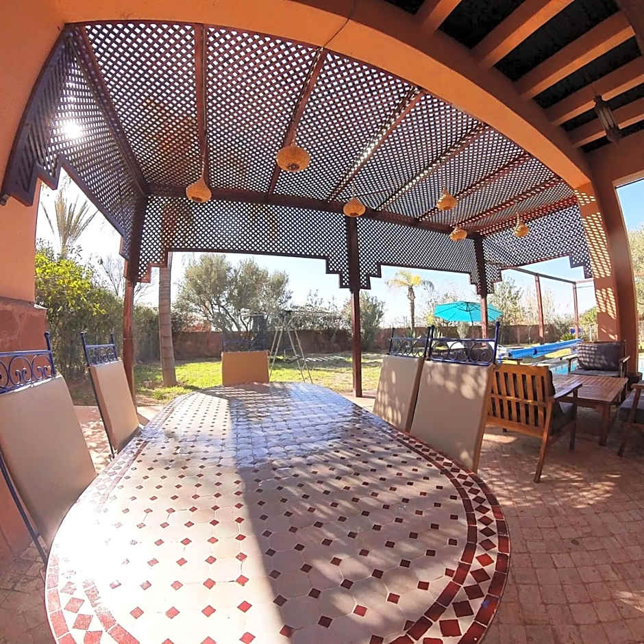 Villa Belle vue - with a private & Heated pool