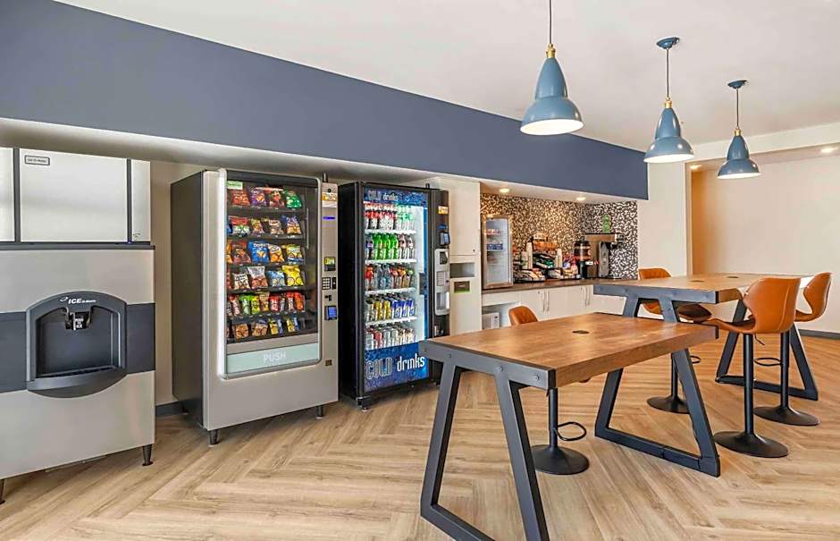 Extended Stay America Premier Suites - Fort Myers - Airport