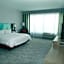 Hampton Inn By Hilton & Suites Burlington