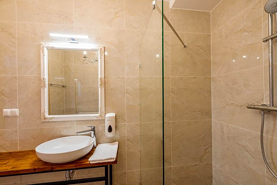 Kamienica Zamenhofa - Apartamenty na wynajem