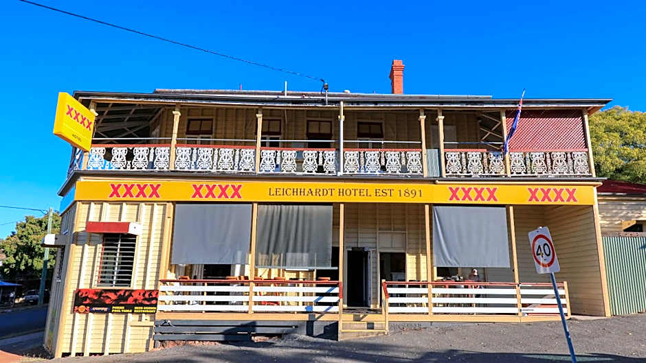 Silver Wattle Cabins