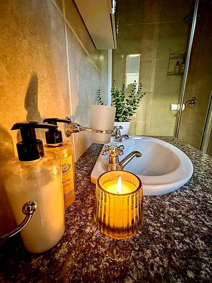 Casa Flora Guesthouse