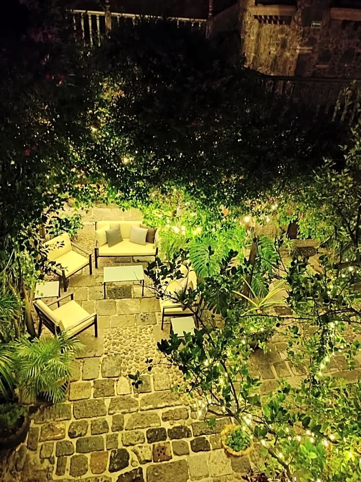 Hacienda Las Amantes