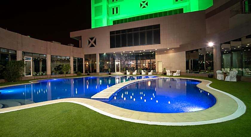 Ramada Al Qassim Hotel And Suites