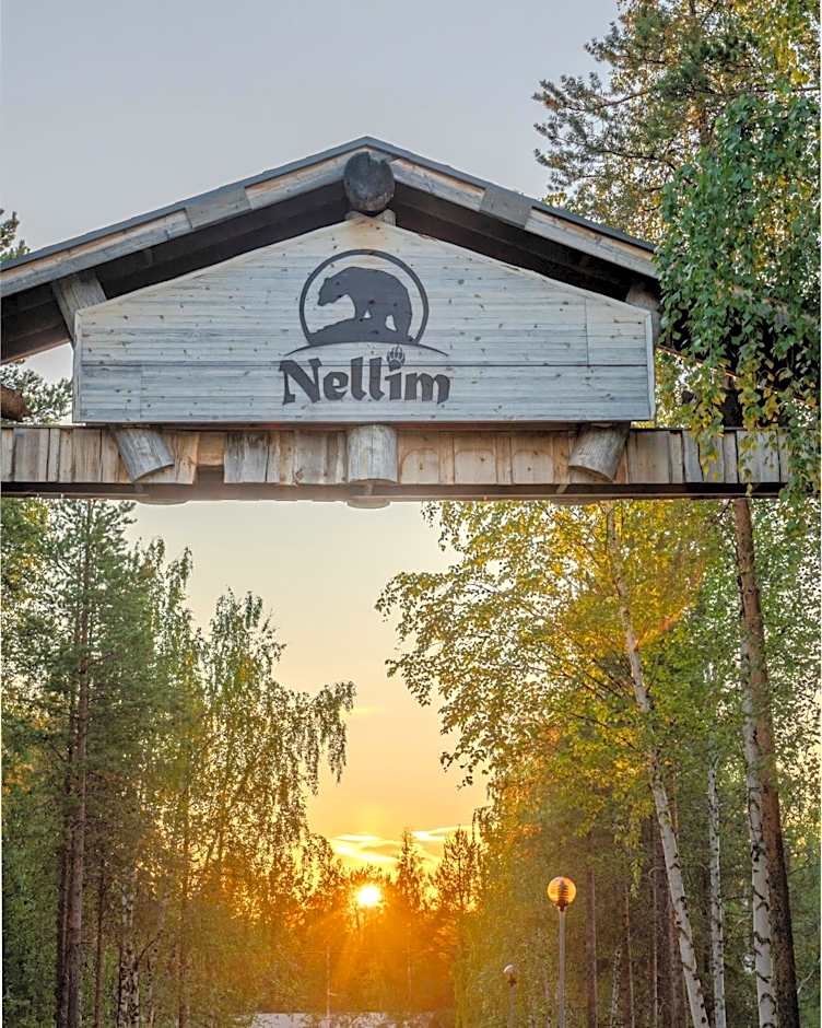 Wilderness Hotel Nellim & Igloos