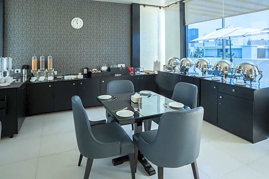 AR Suites Fontana Bay - Kalyani Nagar