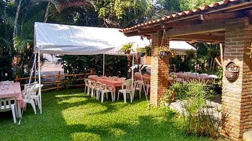 Hotel Uke Inn Terán