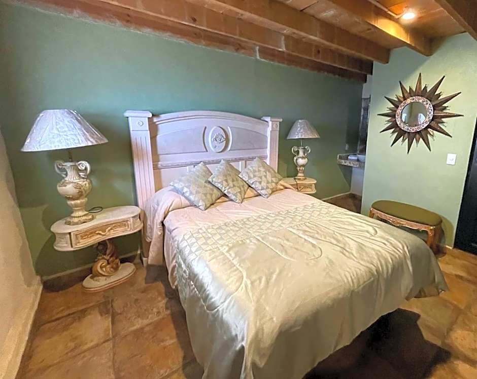 Hotel Hacienda Encantada