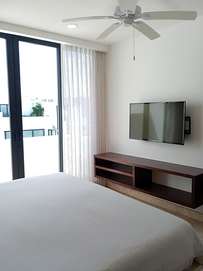 Anah Suites