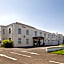 Ramada by Wyndham Cheltenham